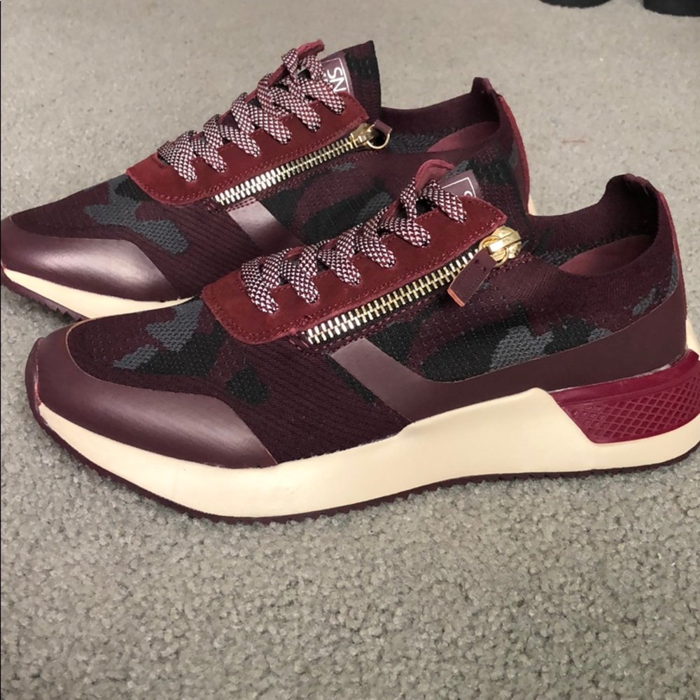 Brand new designer shoes!!